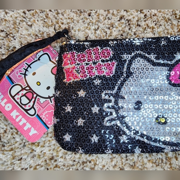 New Authentic Sanrio Hello Kitty Sequin Embellished wristlet change purse - Picture 1 of 6